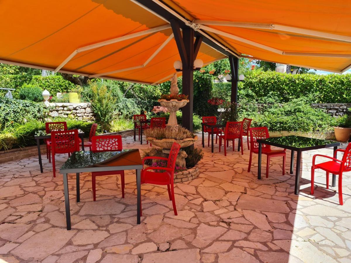 Bed and Breakfast La casa color Lamagdelaine Esterno foto