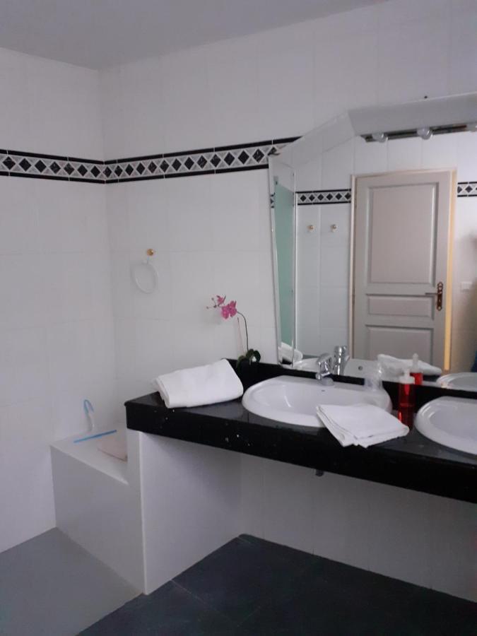 Bed and Breakfast La casa color Lamagdelaine Esterno foto
